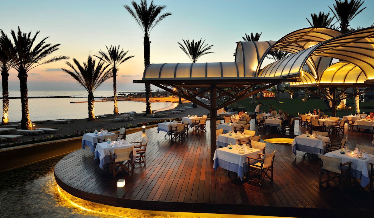 Constantinou Bros Pioneer Beach Paphos Restaurant photo